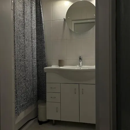 Apartment Picturesque, Cozy And Quiet Prague